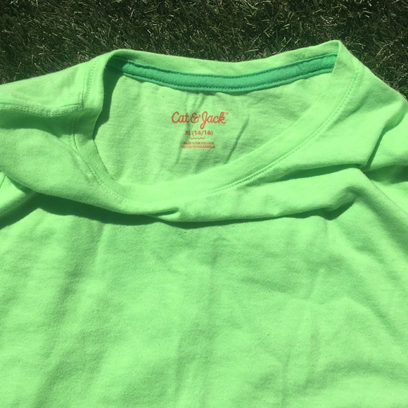 🍀St. Patrick’s Day Tee 🍀 - Picture 3 of 4